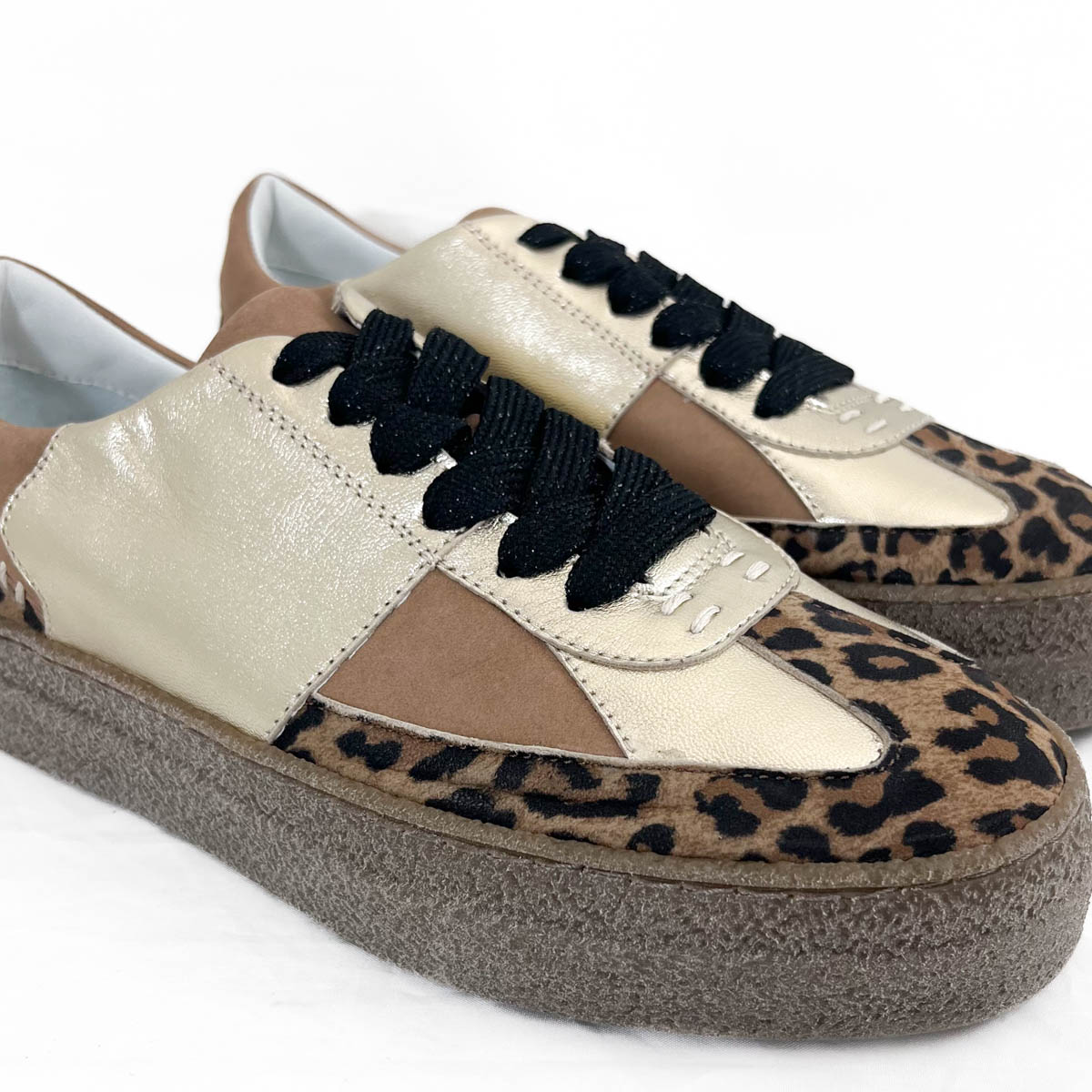 Donna Carolina Maya Brio Rusty Gold Sneaker