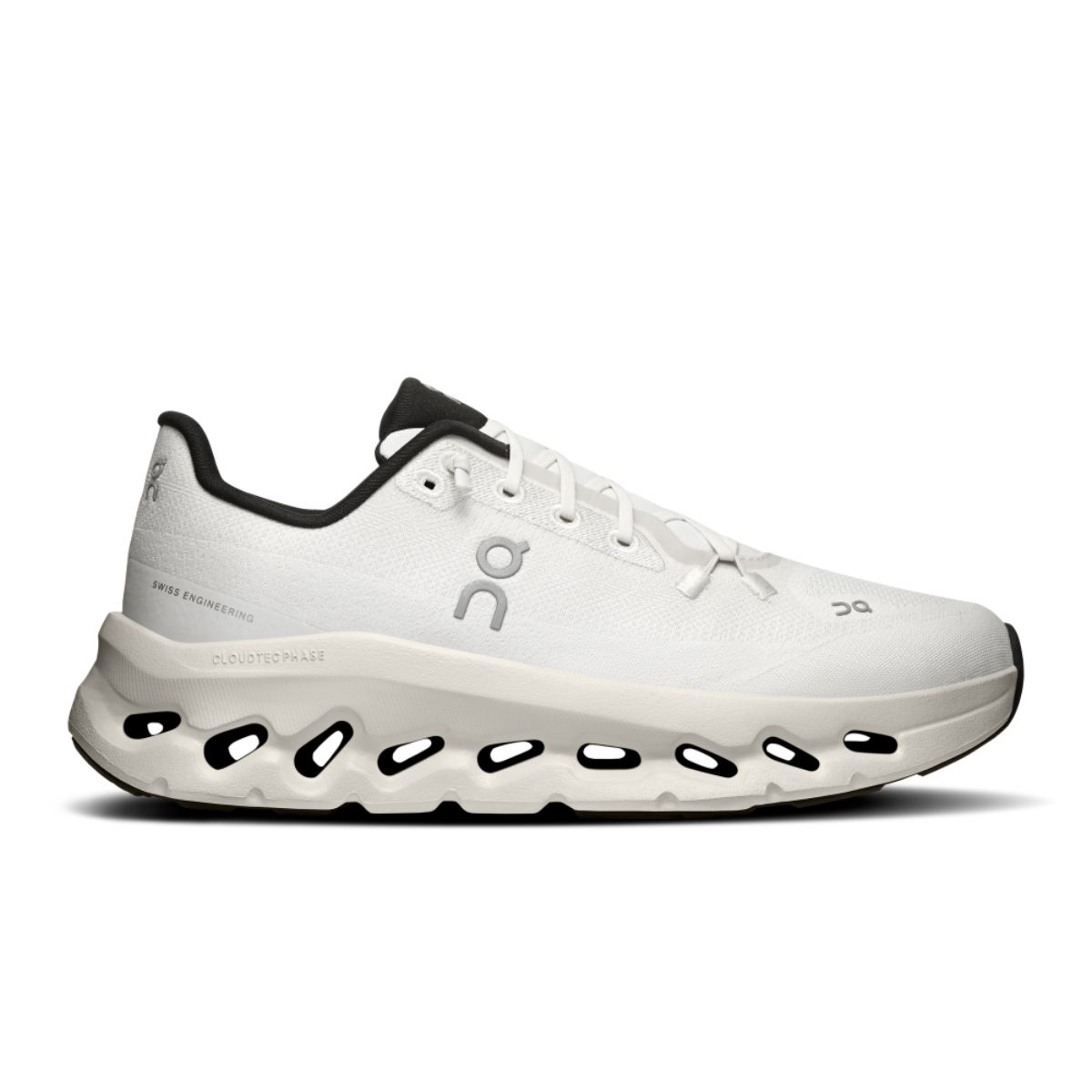 ON Running Sneaker Cloudtilt Women Pearl Ice