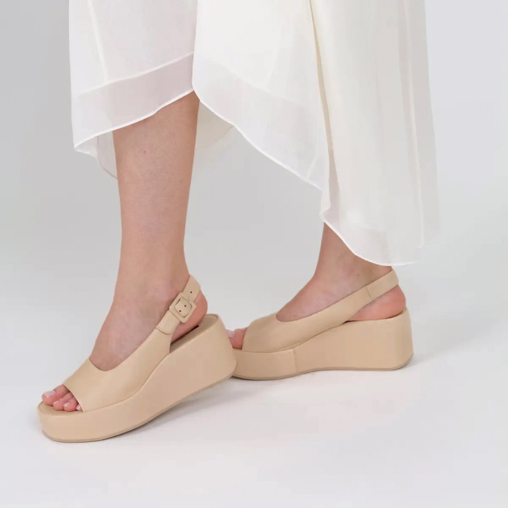 Hogl Linz Sand Nappa Wedge Sandal