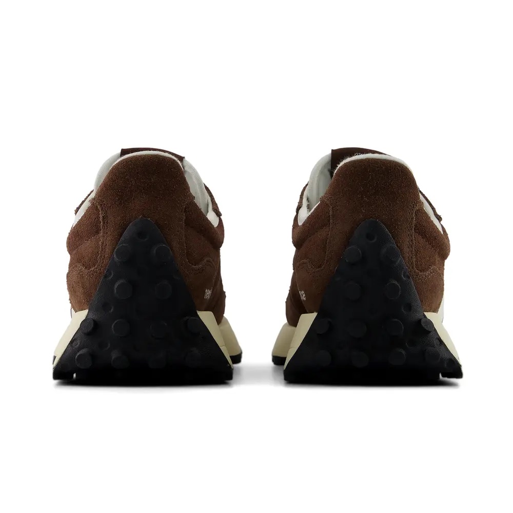 New Balance W32714Q Pumpernickel with Linen Sneaker