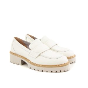 Donna Carolina Olivia White Grained Loafer