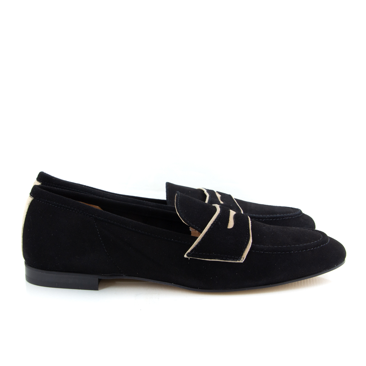 Donna Carolina Lia Nero Loafer