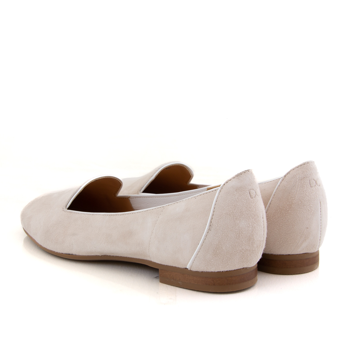 Donna Carolina Clara Ecru Flats